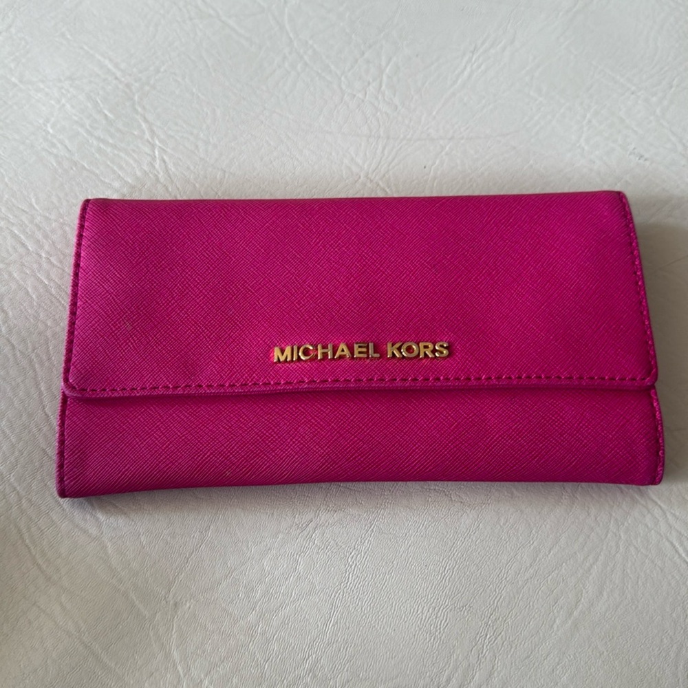 Michael Kors wallet